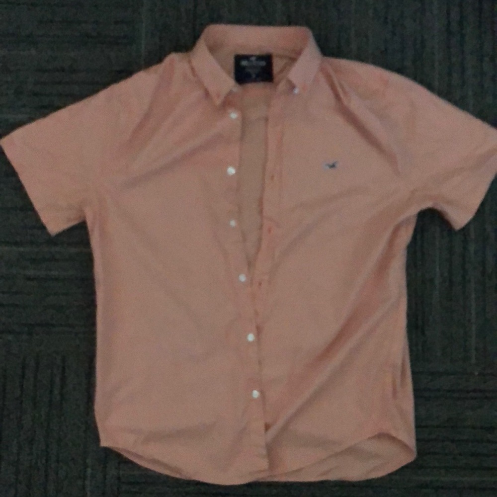 Hollister short-sleeve button up shirt